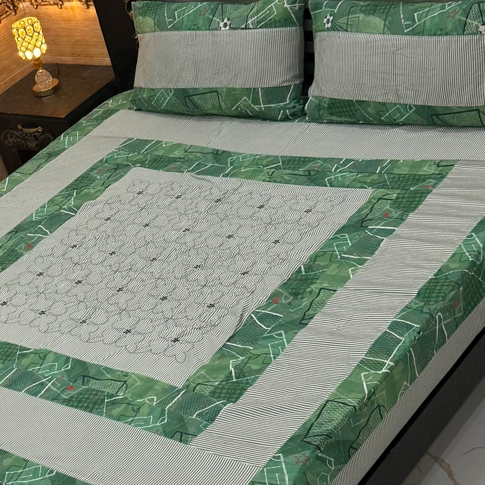 Patch Work Bedsheets Embroidered Or Panel  Stuff : Cotton King Size Export Quality
